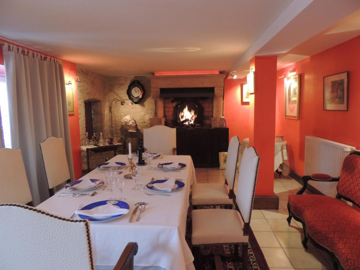 Le Jardin Des Cygnes Bed & Breakfast Pineuilh Exterior foto